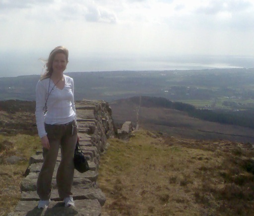Lu on the Mourne Wall